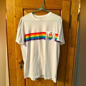Old Navy Pride Tee Size Large